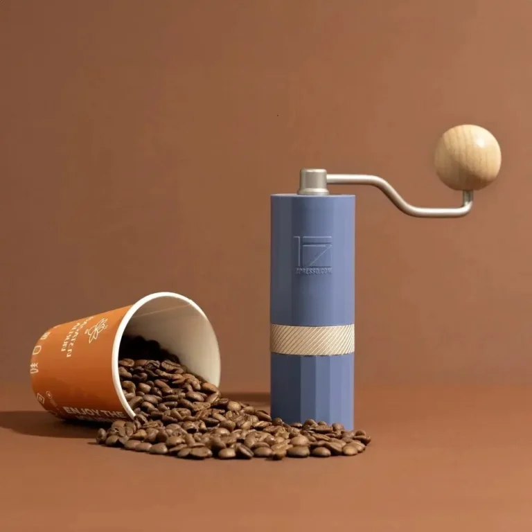 How to choose a manual coffee grinder